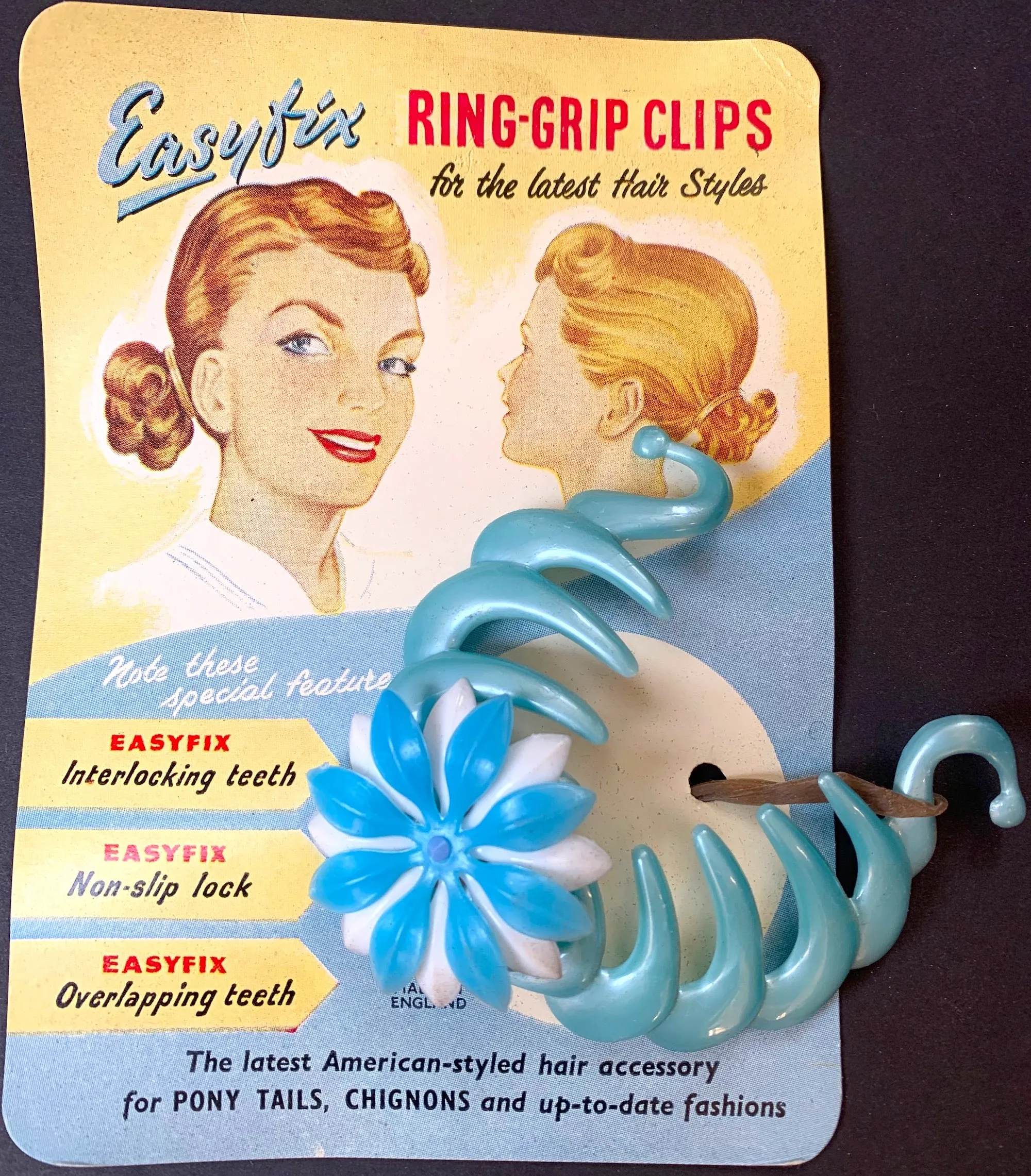 1940s Easyfix Ring-Grip Clip "for the Latest Hair Styles..Pony Tails, Chignons.."