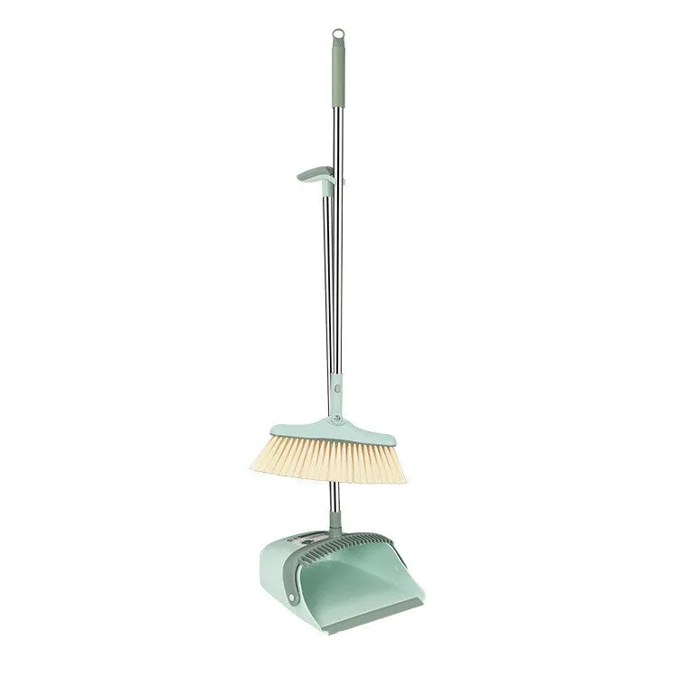 Comb rotating broom combination