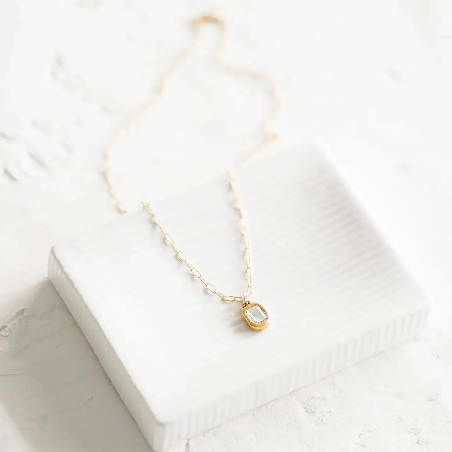 Cove Necklace