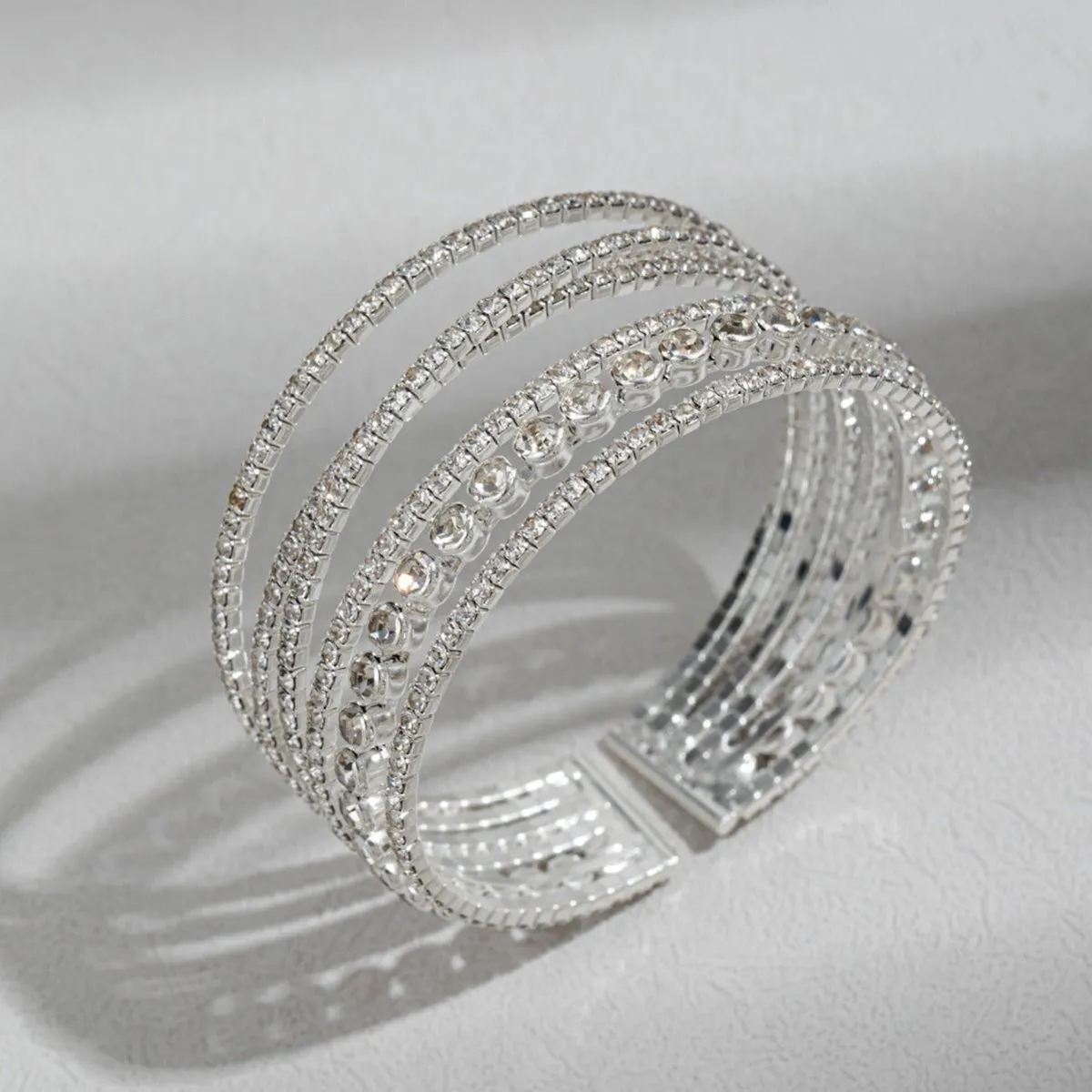 MAC184 Fashionable Rhinestone Stretch Diamond Bracelet