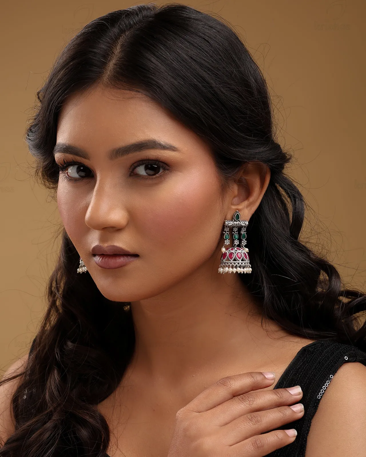 Meera Jhumki Earrings - wxo