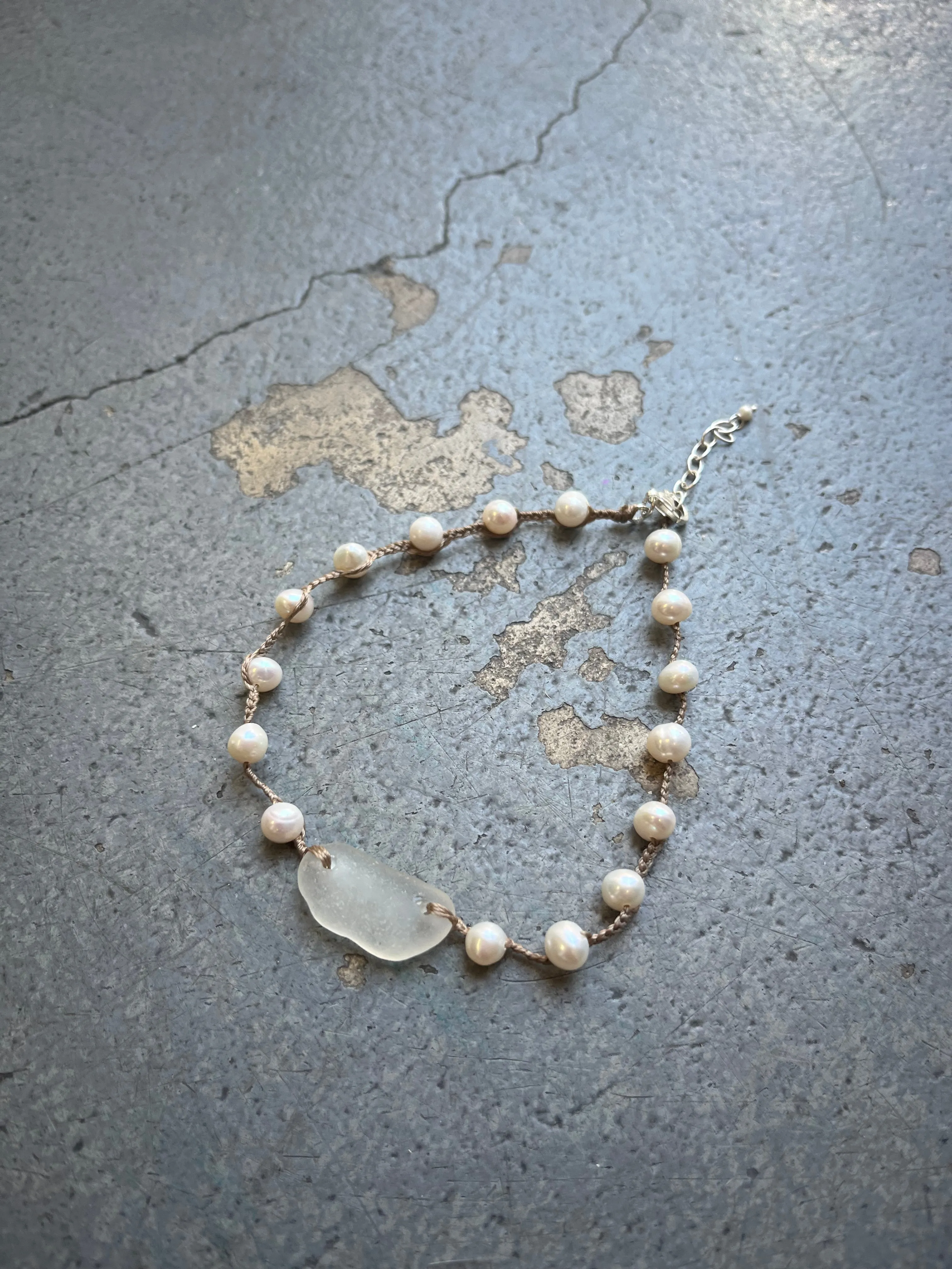 Pretty Pearls Anklet