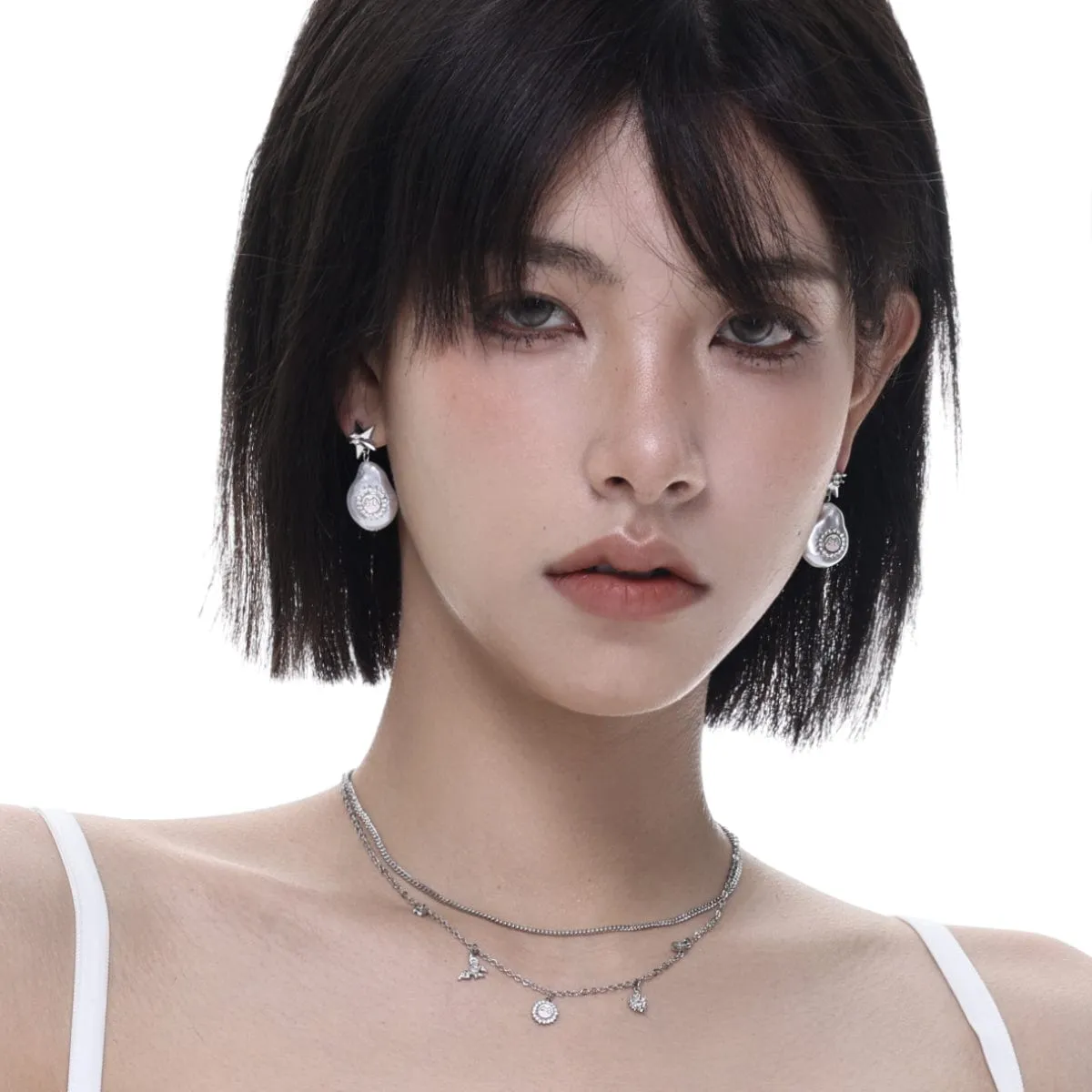 Women's Punk Star Pearl Earrings